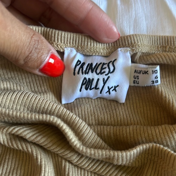 preloved Princess Poly Ruched skirt. Adjustable drawstring ties. Size M - Picture 2 of 4